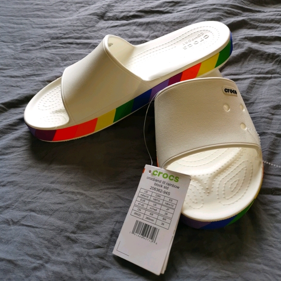 crocband rainbow block